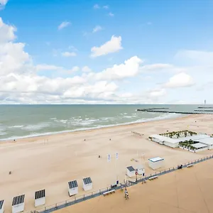 Appartement Seaview For 2 In, Oostende
